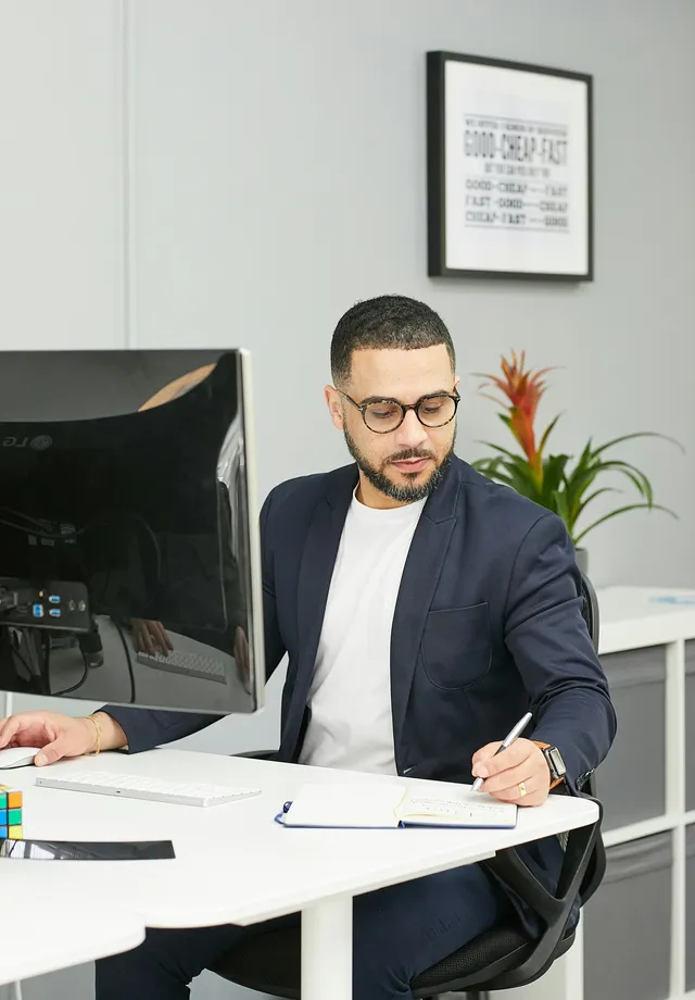 How to Spot a Great Bookkeeping Service (Before You Regret Hiring the Wrong One)